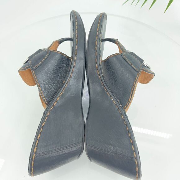 Born Women's Sandal Size 8 Wedge Heel Slide Black Leather Slip On Shoe Thong - Picture 12 of 14